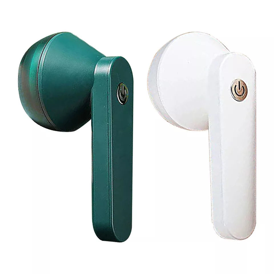 Dobíjecí elektrický holicí strojek na žmolky